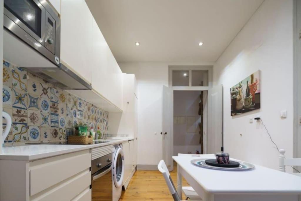 Pink Street Apartment ลิสบอน ภายนอก รูปภาพ
